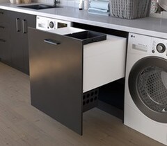 Designer Laundry Basket Pull Out 700mm 250x220.jpg